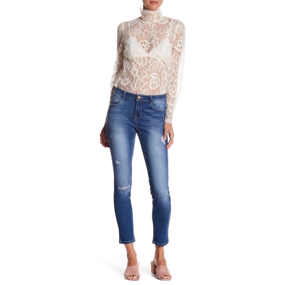 Kensie Effortless Ankle Mid Rise Distressed Jeans